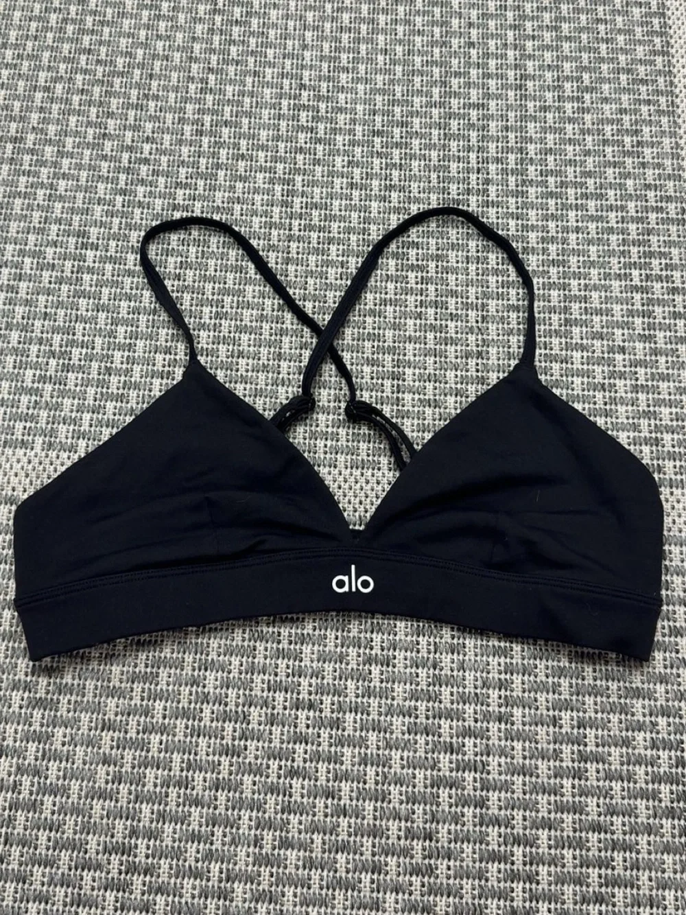 Alo Yoga Splendor Bra in Black